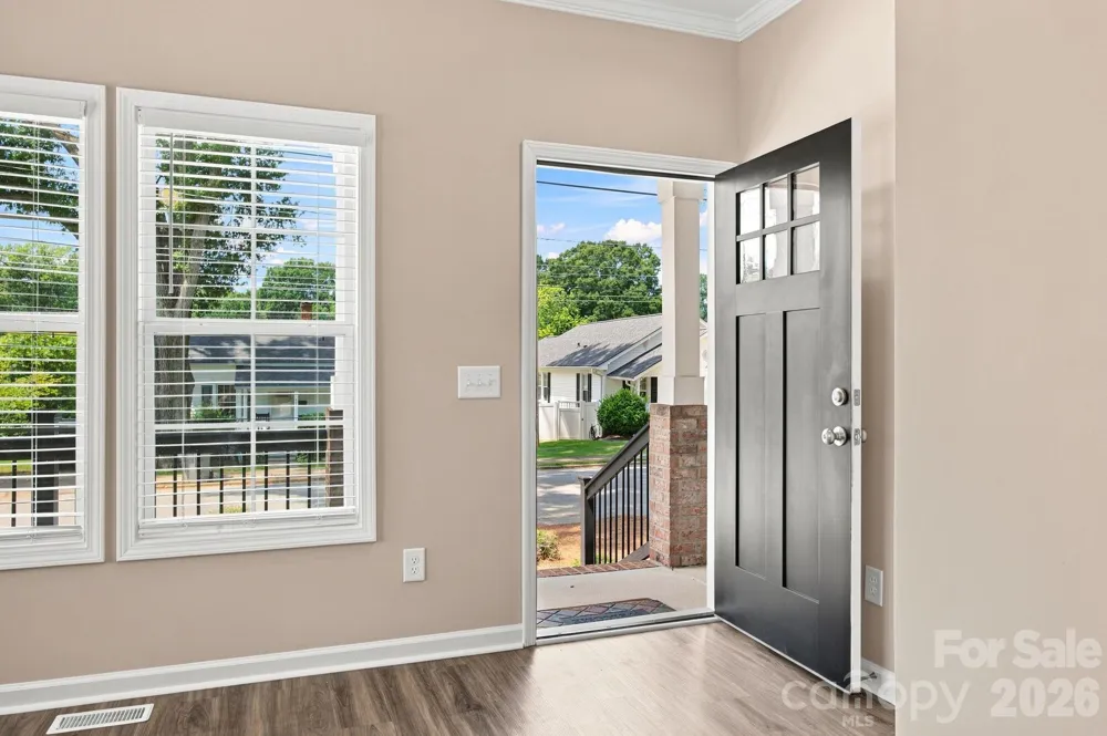 221 York Avenue Kannapolis, NC 28083