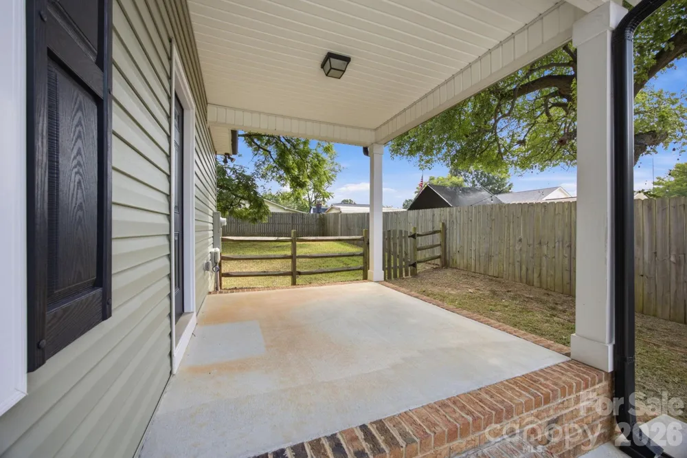 221 York Avenue Kannapolis, NC 28083