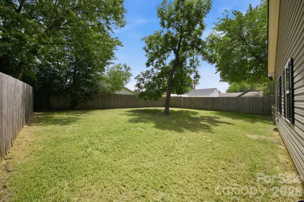 221 York Avenue Kannapolis, NC 28083
