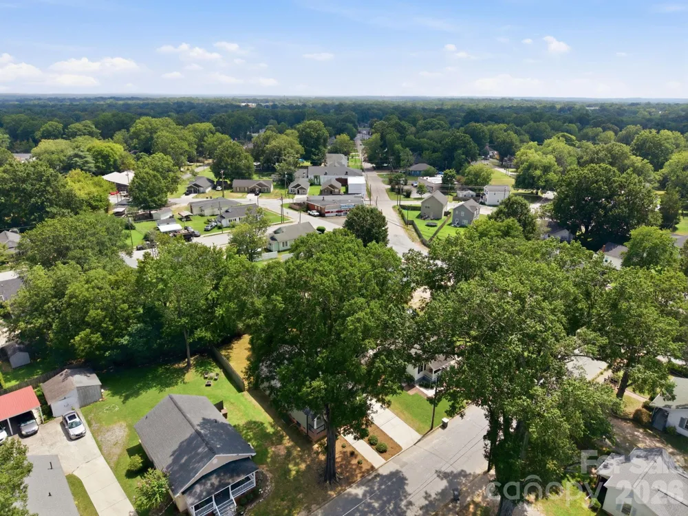 221 York Avenue Kannapolis, NC 28083