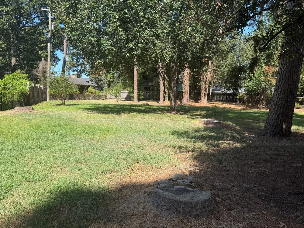 Balmoral Drive Shreveport, LA 71106