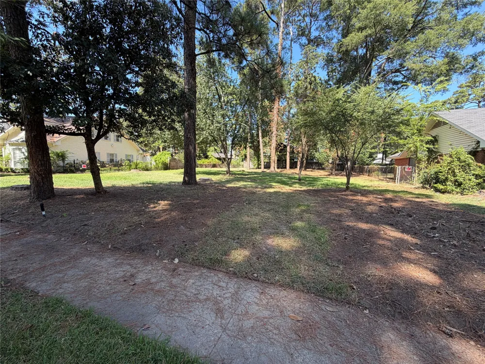 Balmoral Drive Shreveport, LA 71106