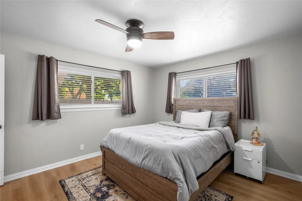 213 Wilshire Drive Euless, TX 76040