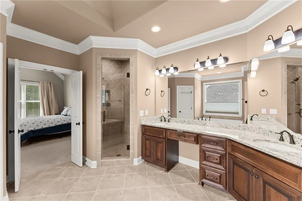 4466 Park Royal Drive Flowery Branch, GA 30542