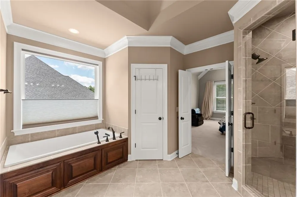 4466 Park Royal Drive Flowery Branch, GA 30542
