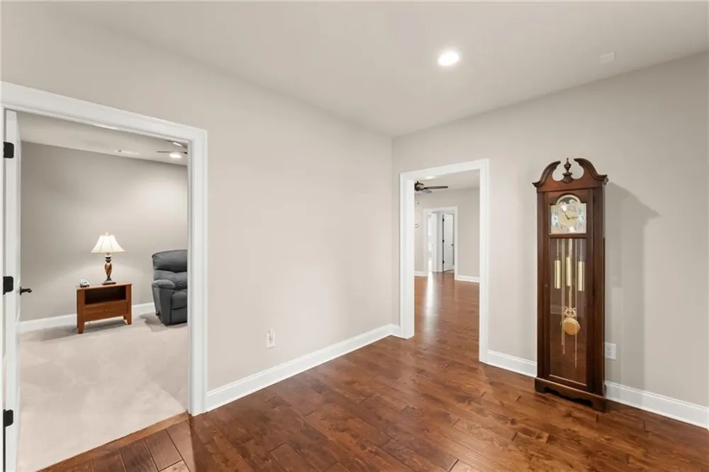 4466 Park Royal Drive Flowery Branch, GA 30542