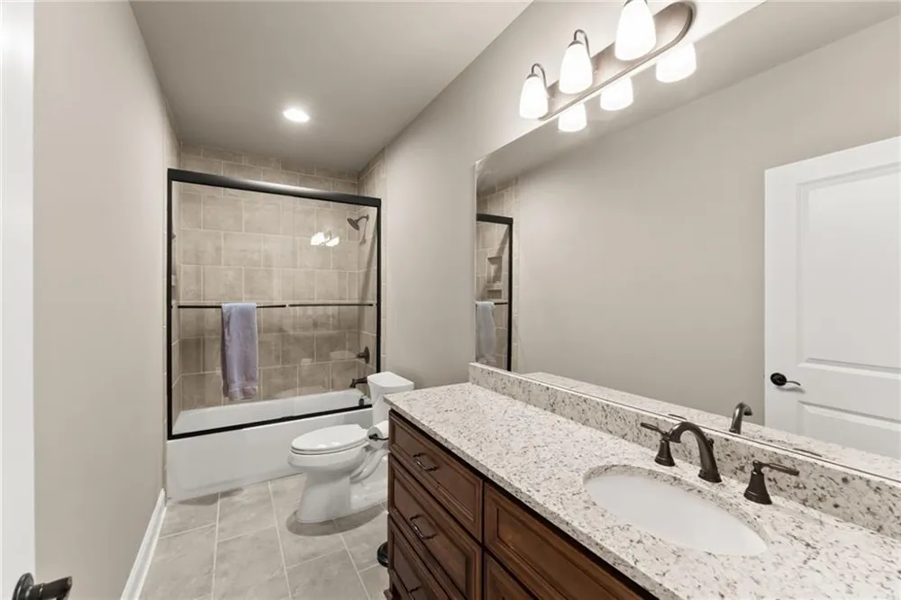 4466 Park Royal Drive Flowery Branch, GA 30542
