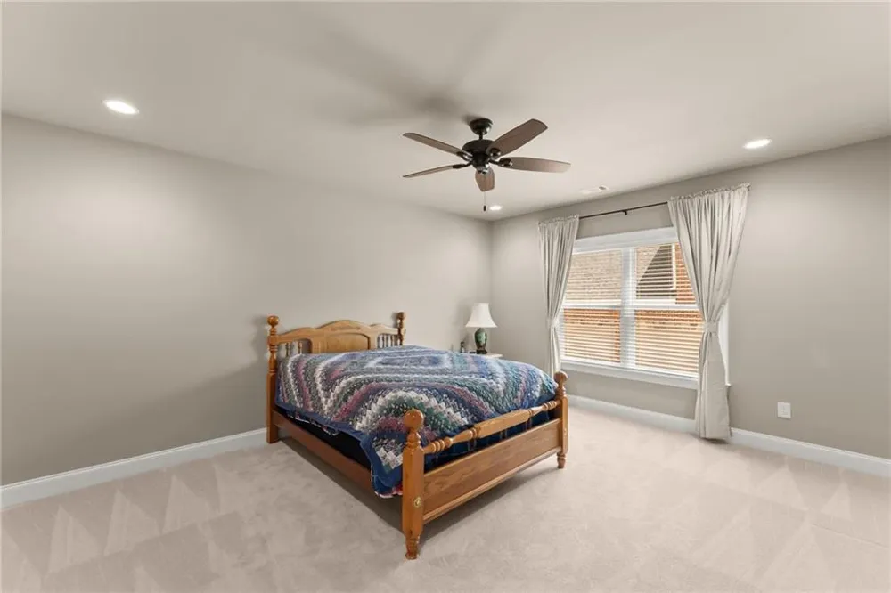 4466 Park Royal Drive Flowery Branch, GA 30542