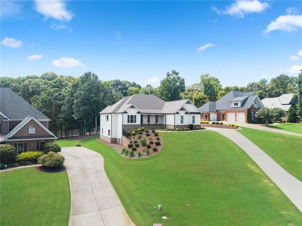 4466 Park Royal Drive Flowery Branch, GA 30542