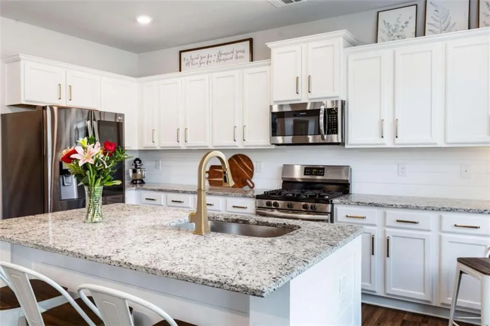 929 Daylilly Hill Bremen, GA 30110
