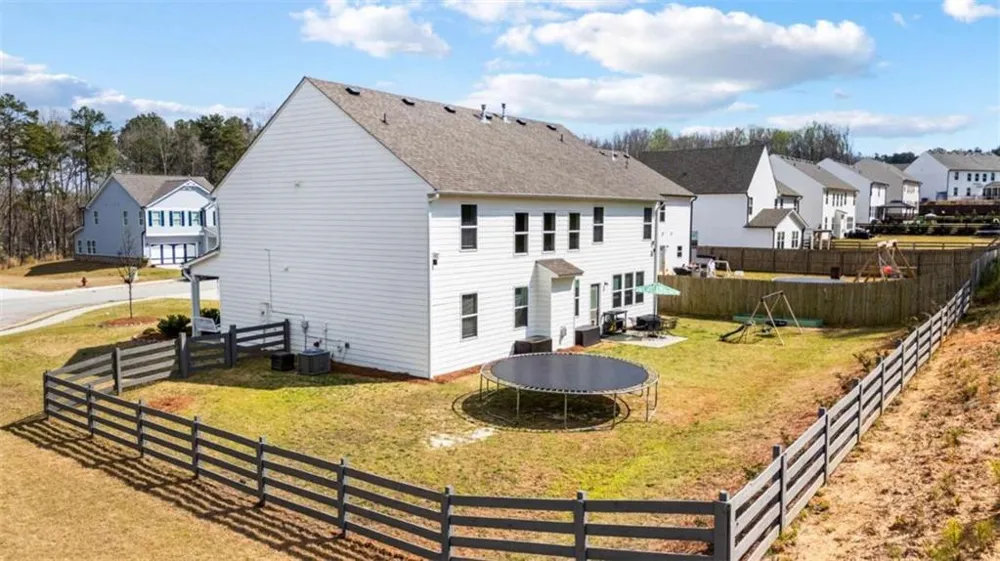 929 Daylilly Hill Bremen, GA 30110