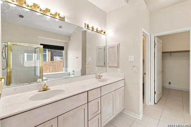 13719 Chittim Woods San Antonio, TX 78232