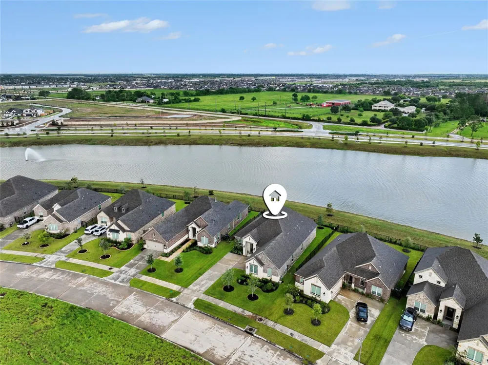 2131 Tioga View Drive Rosharon, TX 77583