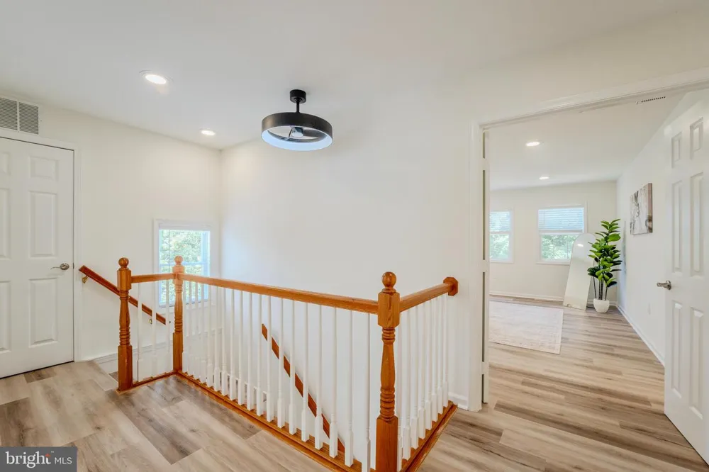 4031 18TH STREET S Arlington, VA 22204