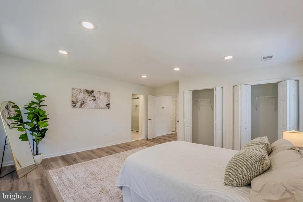 4031 18TH STREET S Arlington, VA 22204