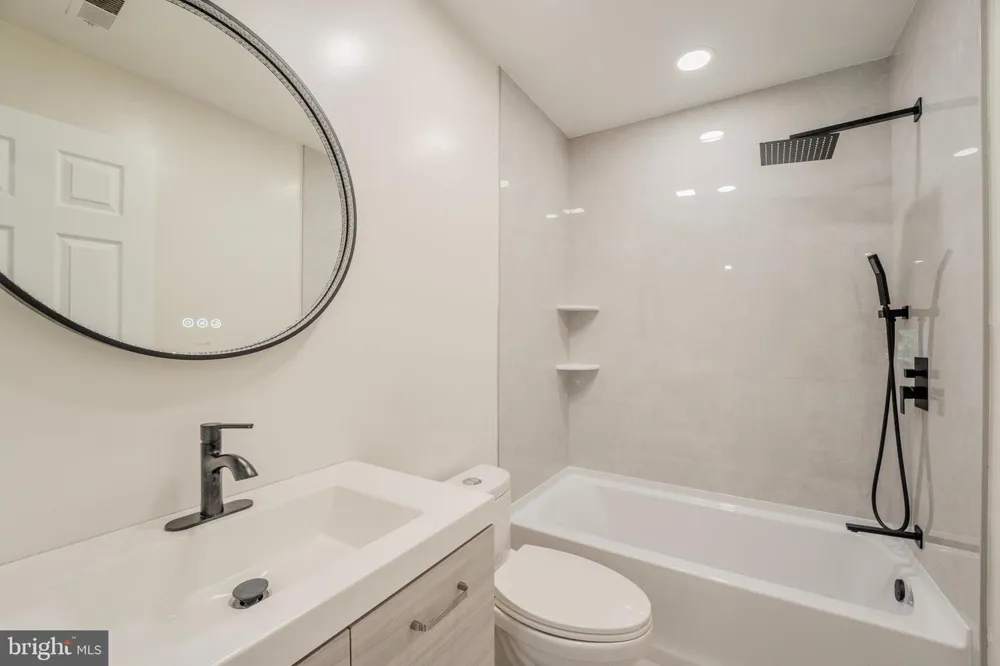 4031 18TH STREET S Arlington, VA 22204