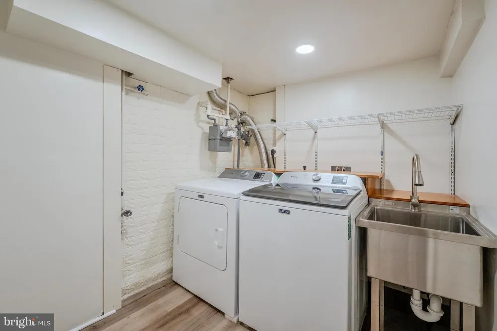 4031 18TH STREET S Arlington, VA 22204