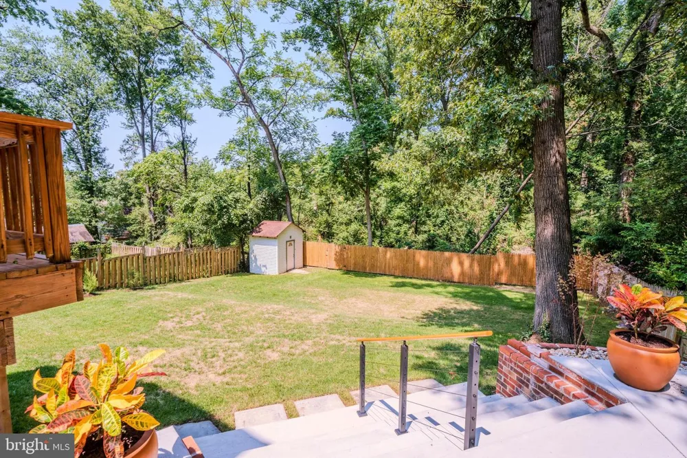 4031 18TH STREET S Arlington, VA 22204