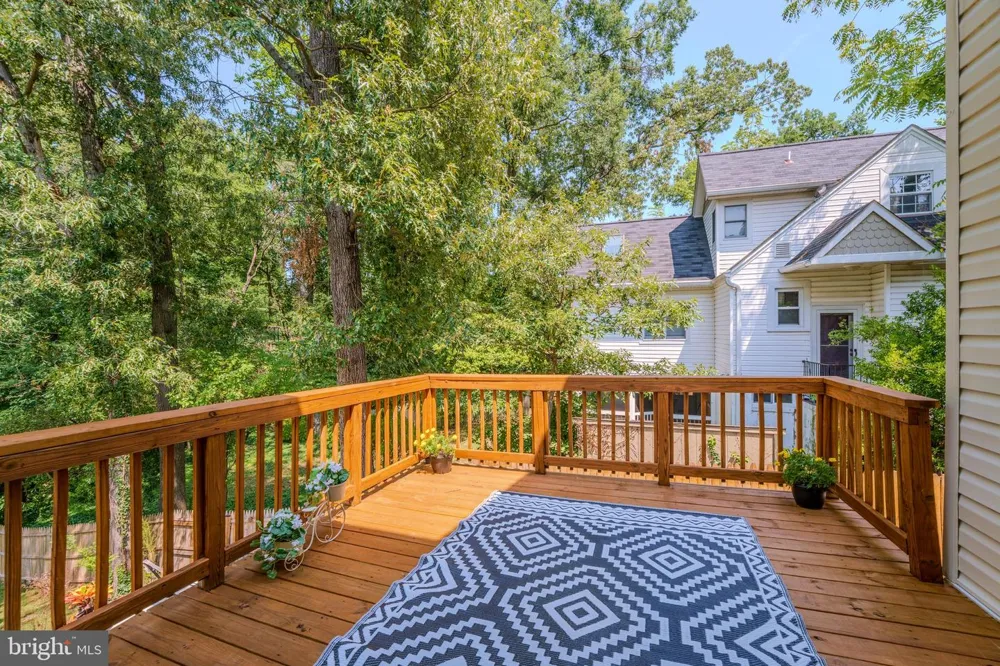 4031 18TH STREET S Arlington, VA 22204