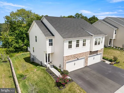 851 PECAN ROAD