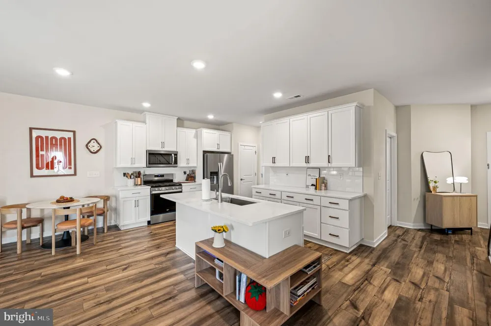 851 PECAN ROAD Spring City, PA 19475