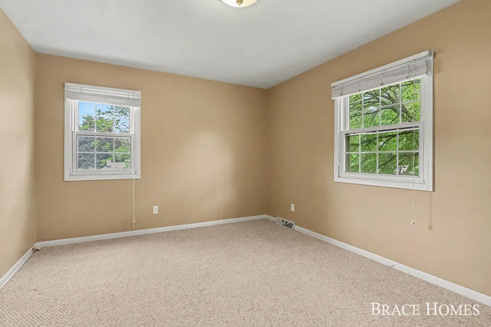 6197 Dunbarton Street SE Ada, MI 49301