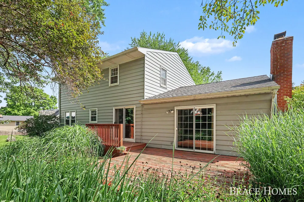6197 Dunbarton Street SE Ada, MI 49301