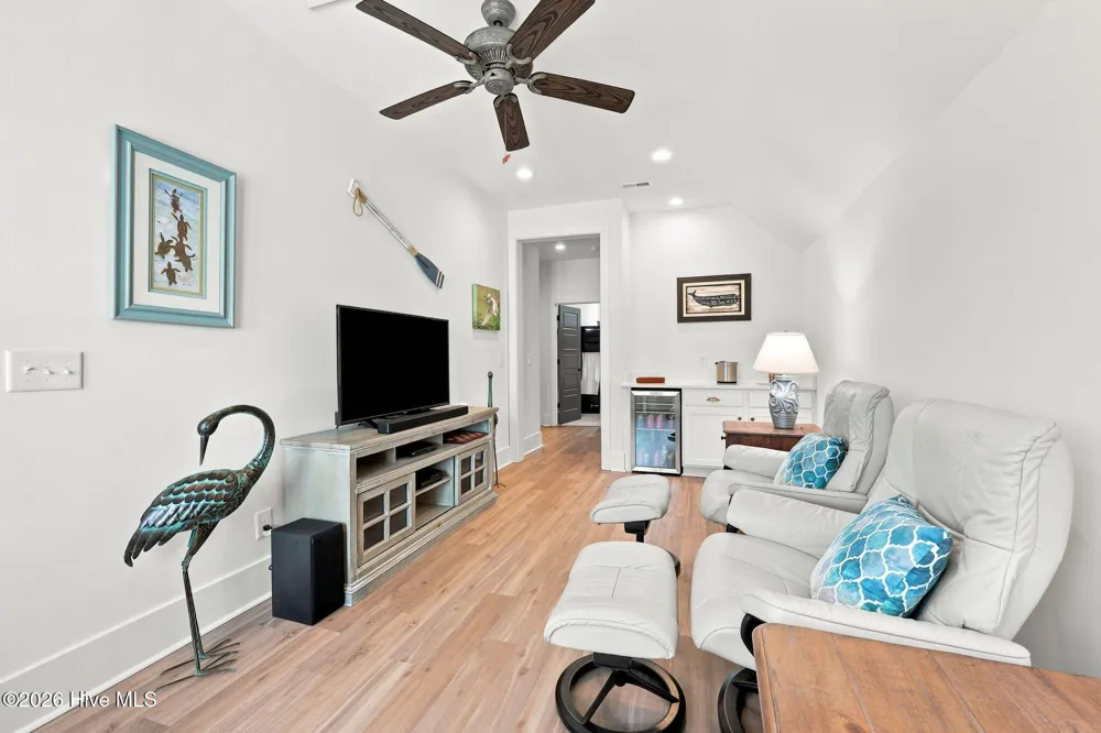 118 Cumberland Street Newport, NC 28570