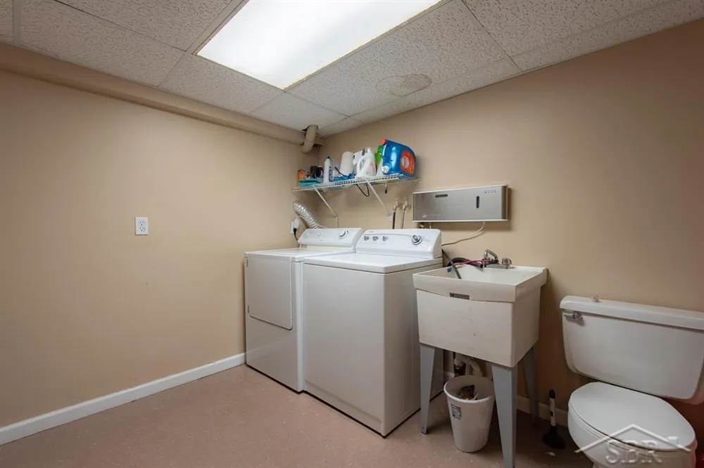 5105 Kentford Drive Saginaw Charter Township, MI 48638