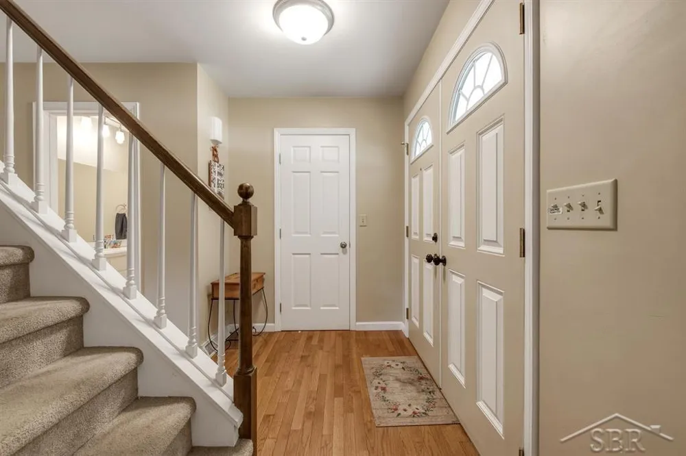 5105 Kentford Drive Saginaw Charter Township, MI 48638