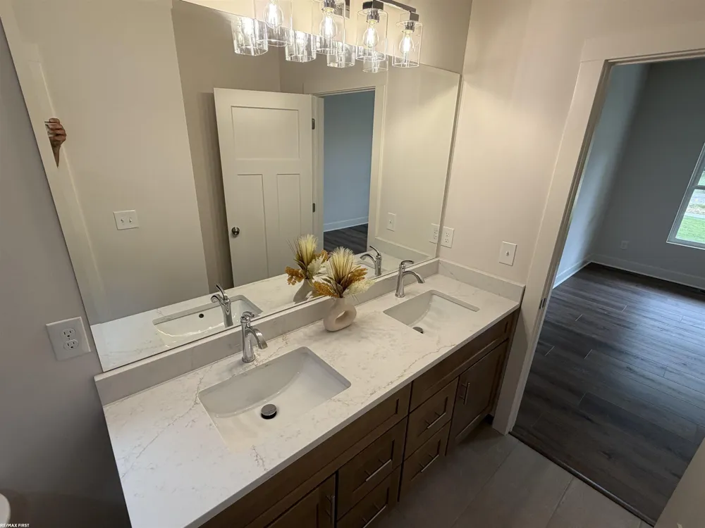 26827 Alma Street Chesterfield Township, MI 48051
