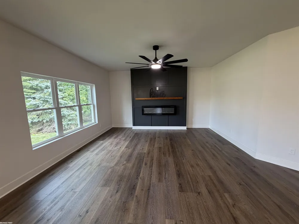 26827 Alma Street Chesterfield Township, MI 48051