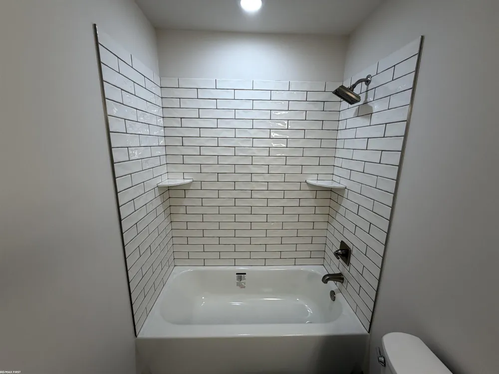 26827 Alma Street Chesterfield Township, MI 48051