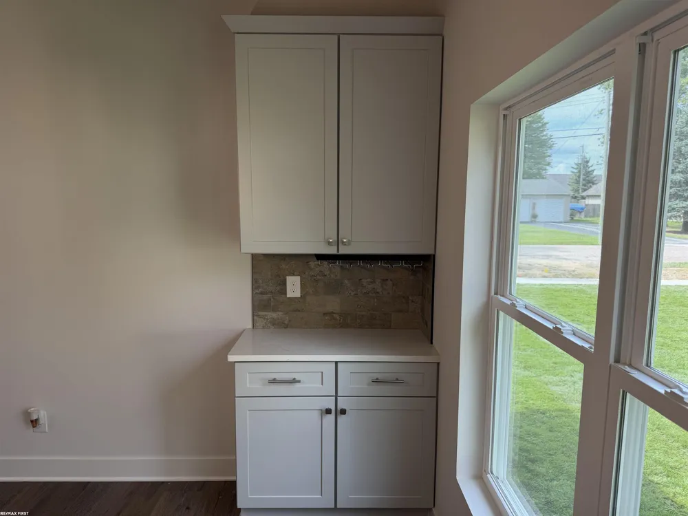 26827 Alma Street Chesterfield Township, MI 48051