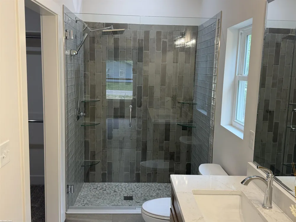 26827 Alma Street Chesterfield Township, MI 48051