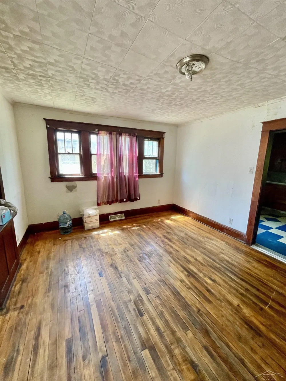 2621 Eddy Street Saginaw City, MI 48604