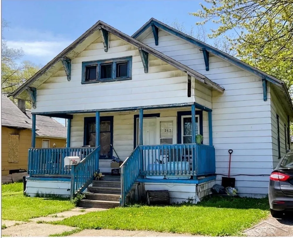 2621 Eddy Street Saginaw City, MI 48604