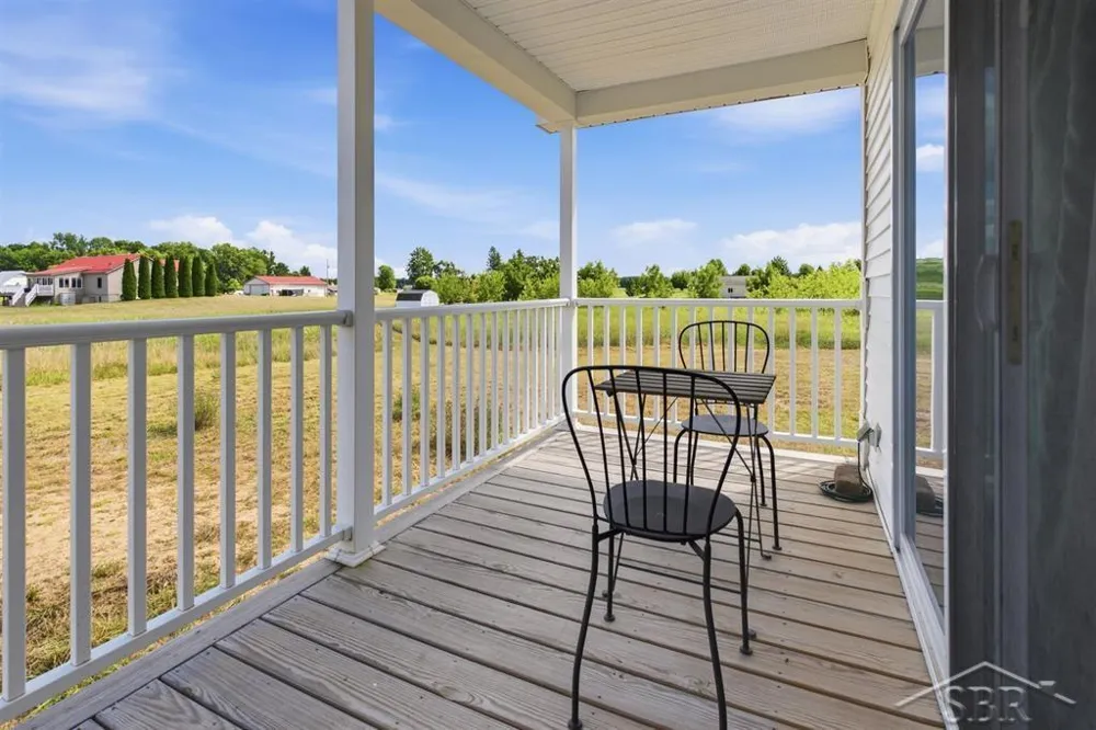 5070 Five Mile Road Hope Township, MI 48628