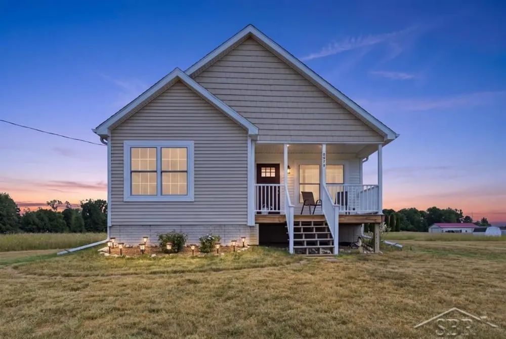 5070 Five Mile Road Hope Township, MI 48628