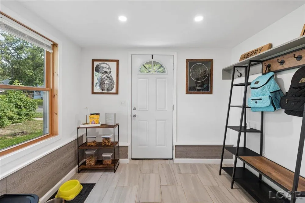 312 W Summit Street Adrian City, MI 49221