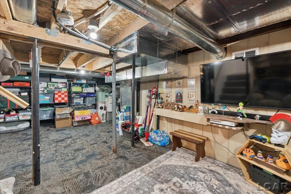 312 W Summit Street Adrian City, MI 49221