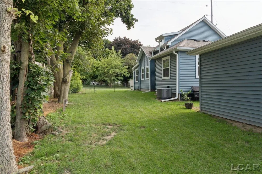 312 W Summit Street Adrian City, MI 49221