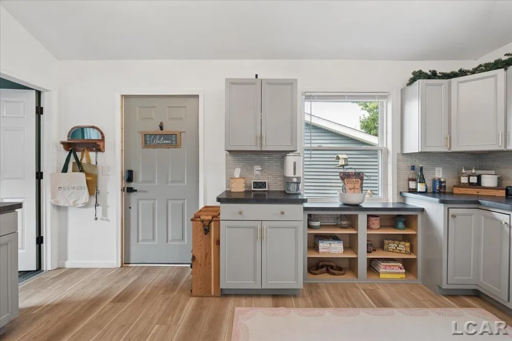 312 W Summit Street Adrian City, MI 49221
