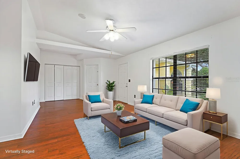 6346 SILVER OAKS DRIVE Zephyrhills, FL 33542
