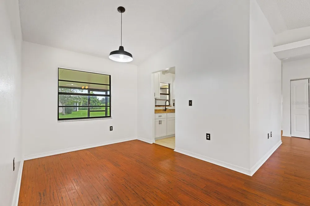 6346 SILVER OAKS DRIVE Zephyrhills, FL 33542