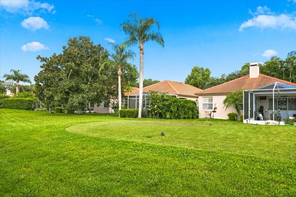 1333 LINDENWOOD DRIVE Tarpon Springs, FL 34688