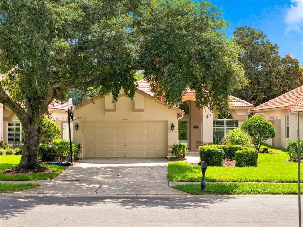 1333 LINDENWOOD DRIVE Tarpon Springs, FL 34688