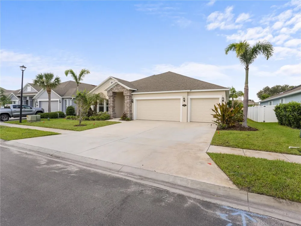 4212 RUTHANN CIRCLE Melbourne, FL 32934