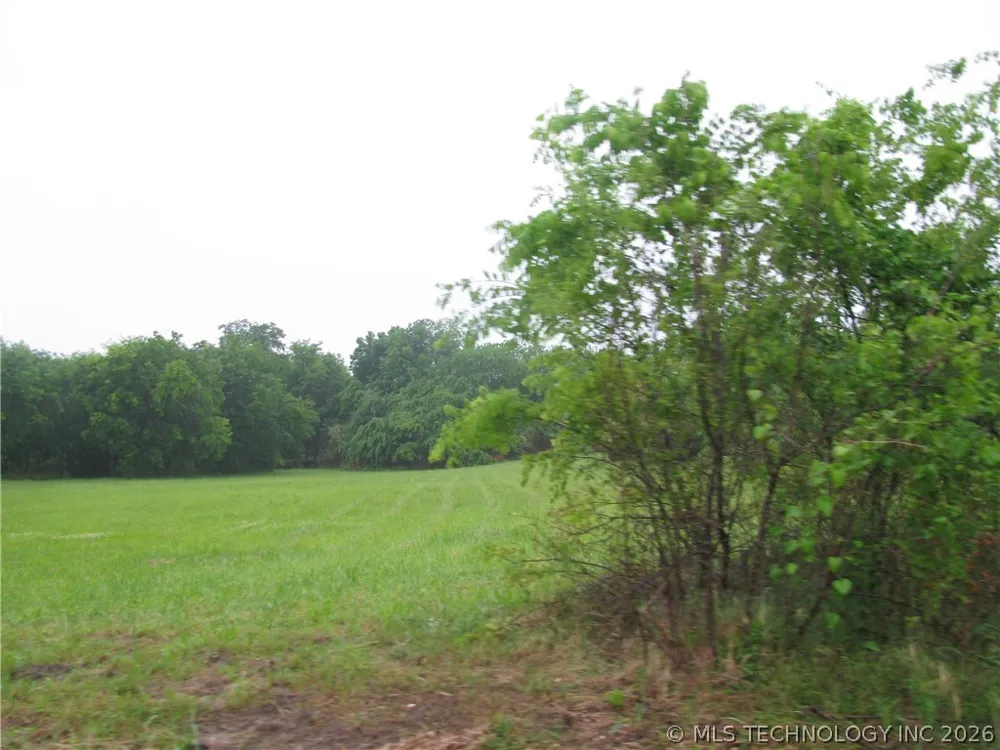 737 NW 4 STREET Checotah, OK 74426