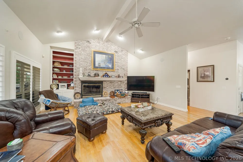 450406 E 353 ROAD Afton, OK 74331